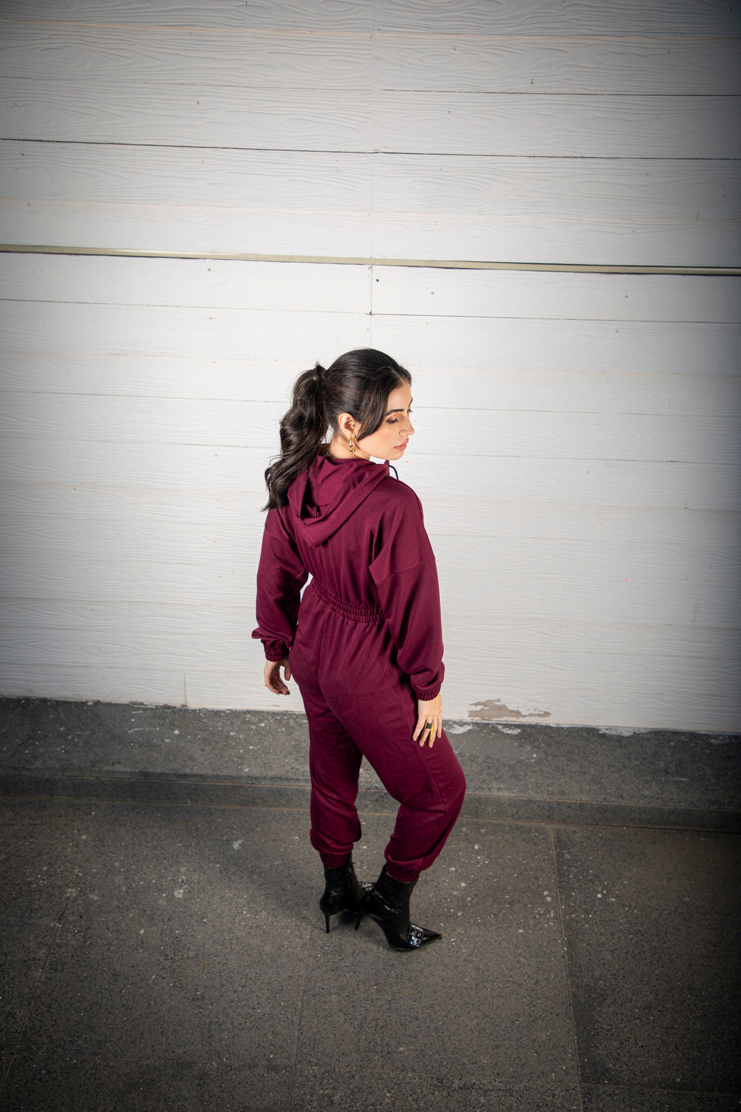 SLAY JUMPSUIT (WINE)